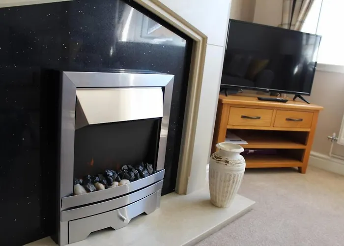 Remarkable 2-Bed House In Walesby Nottinghamshire
