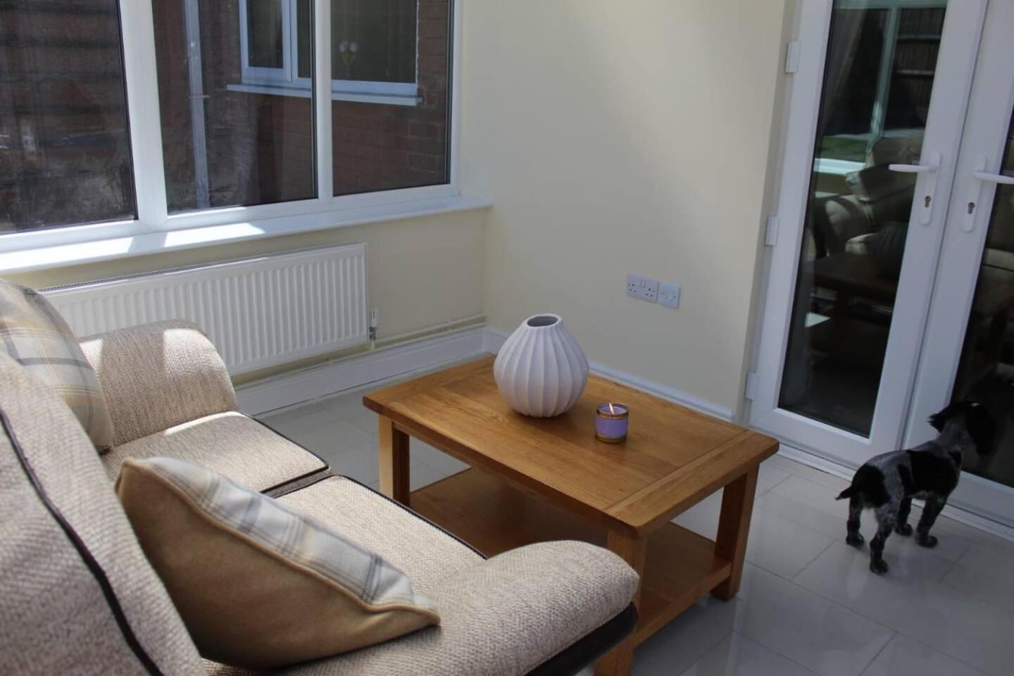 Remarkable 2-bed House In Walesby Nottinghamshire *